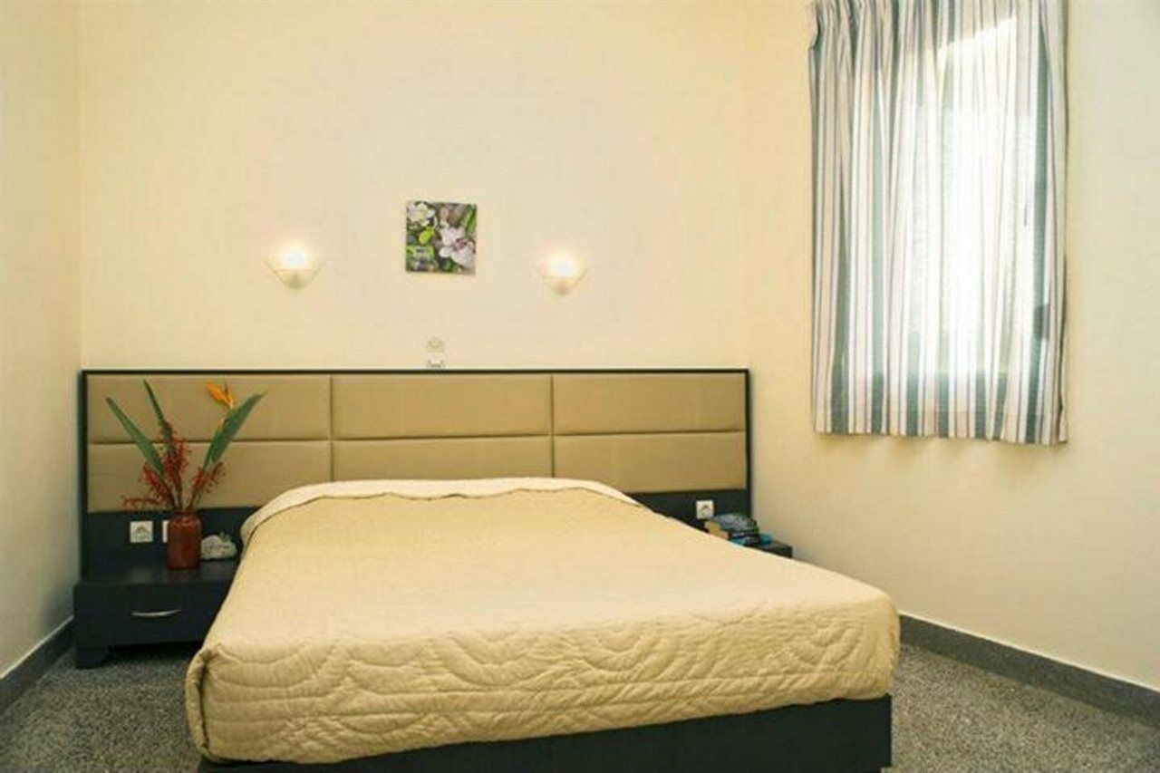 Alfa Hotel Apartments Gerani  Екстер'єр фото