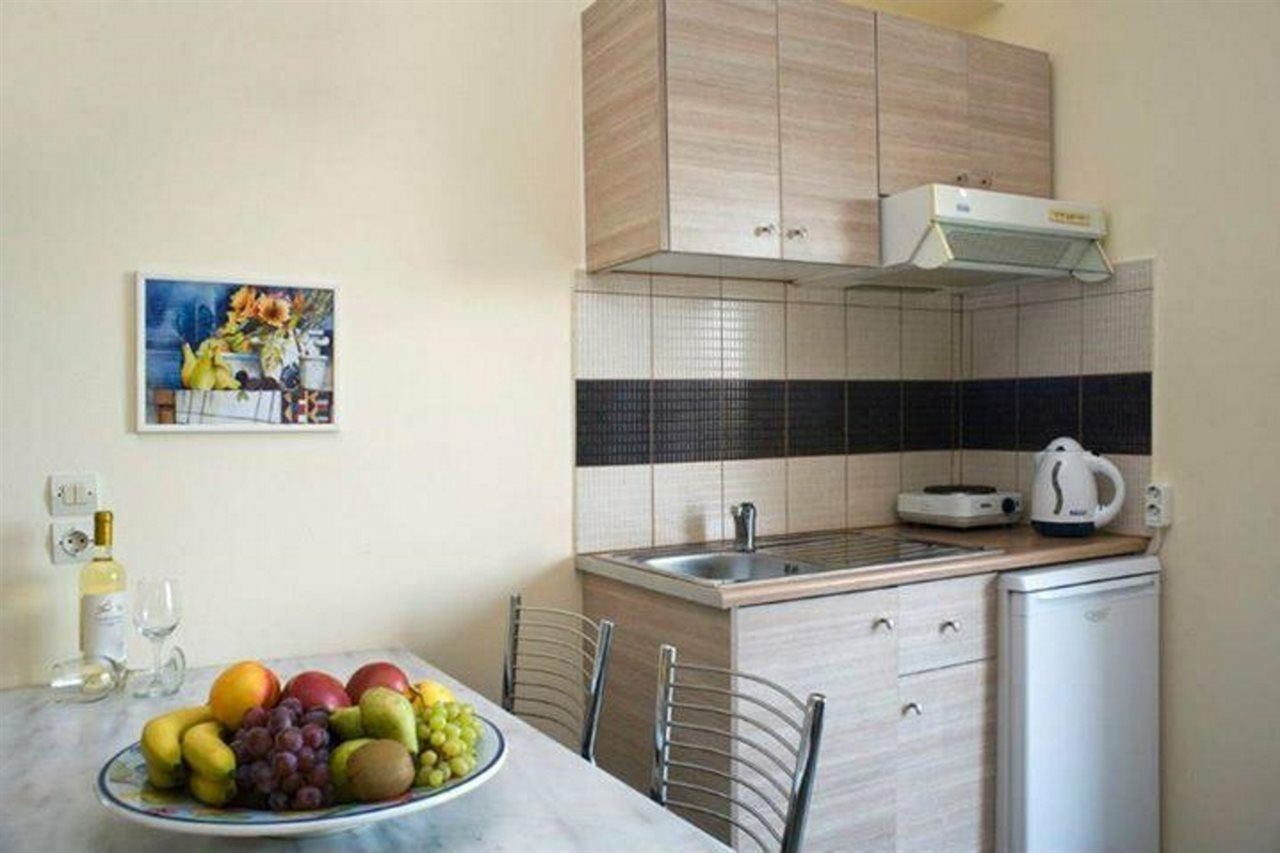 Alfa Hotel Apartments Gerani  Екстер'єр фото