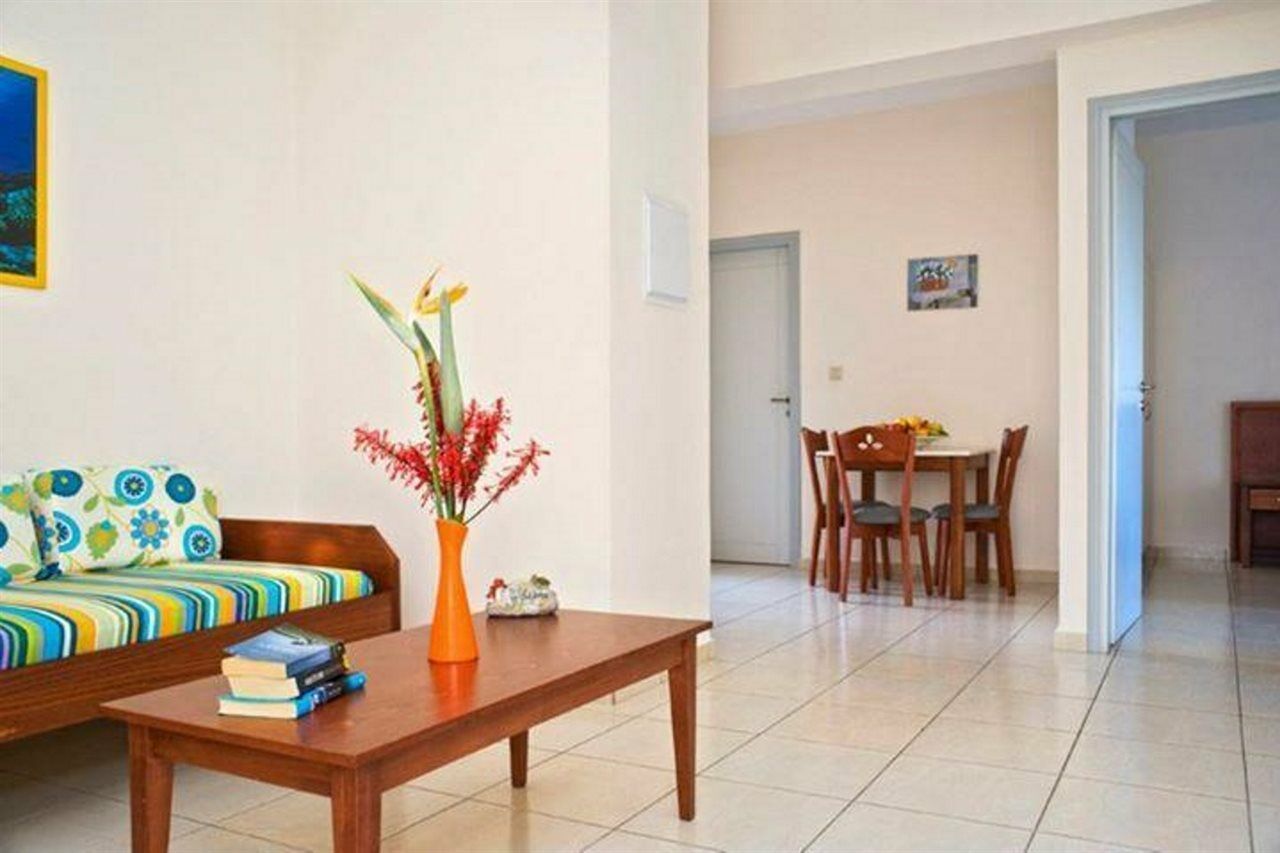 Alfa Hotel Apartments Gerani  Екстер'єр фото