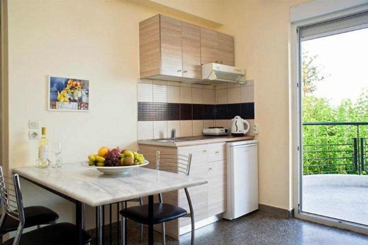 Alfa Hotel Apartments Gerani  Екстер'єр фото